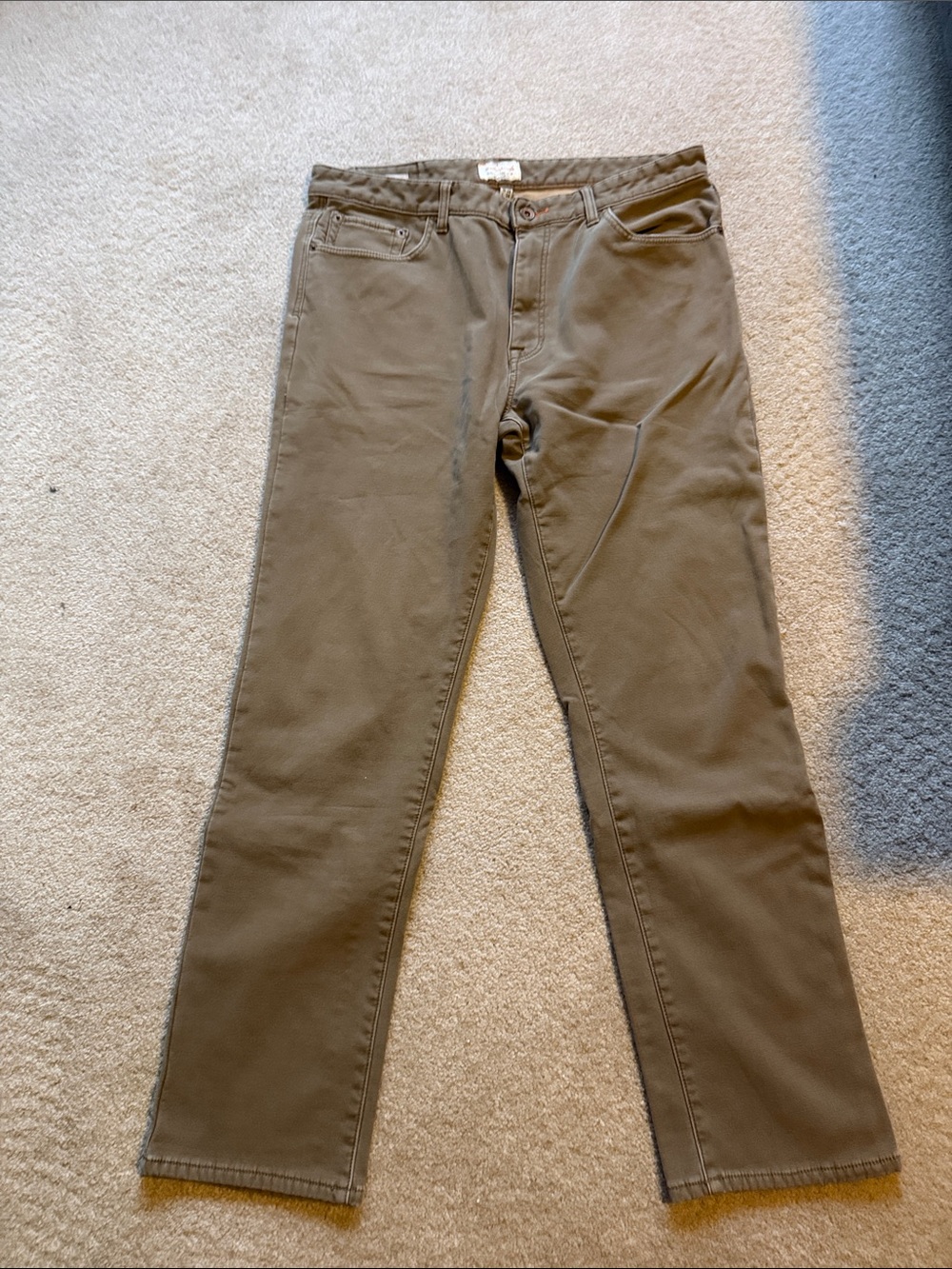 Weatherproof Men's Chino Pants in Olive Green